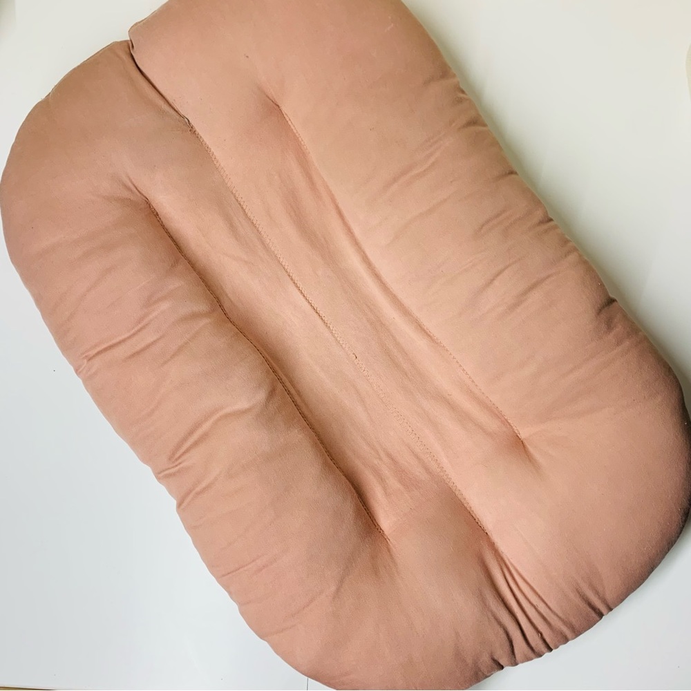 Snuggle Me Organic Infant Size in Blush Pink “Gumdrop”